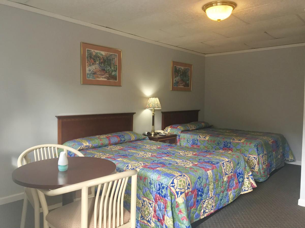 Economy Inn Alfred Bagian luar foto